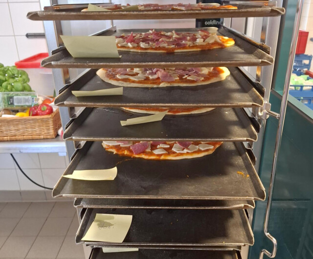 Backfertige Pizzen Kinderkochen